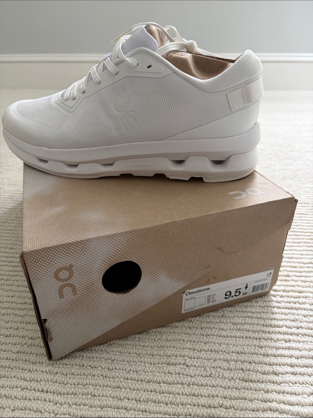 On Running Cloudzone Women's White Athletic Sneakers size 9.5